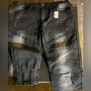 Express Men's Black Distressed Relaxed Jeans size 38